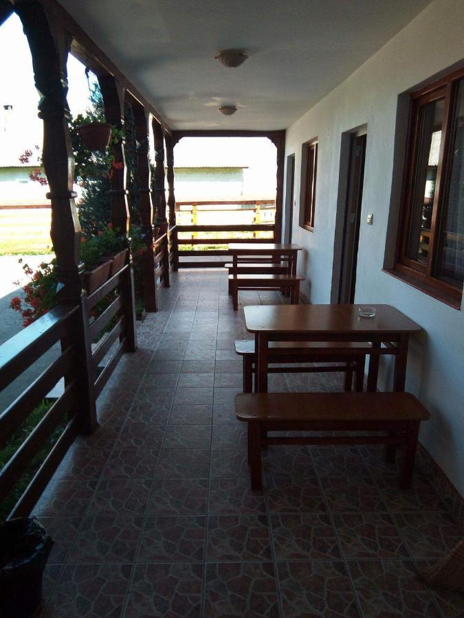 Hotel Cris & Mona Săpînţa Zewnętrze zdjęcie