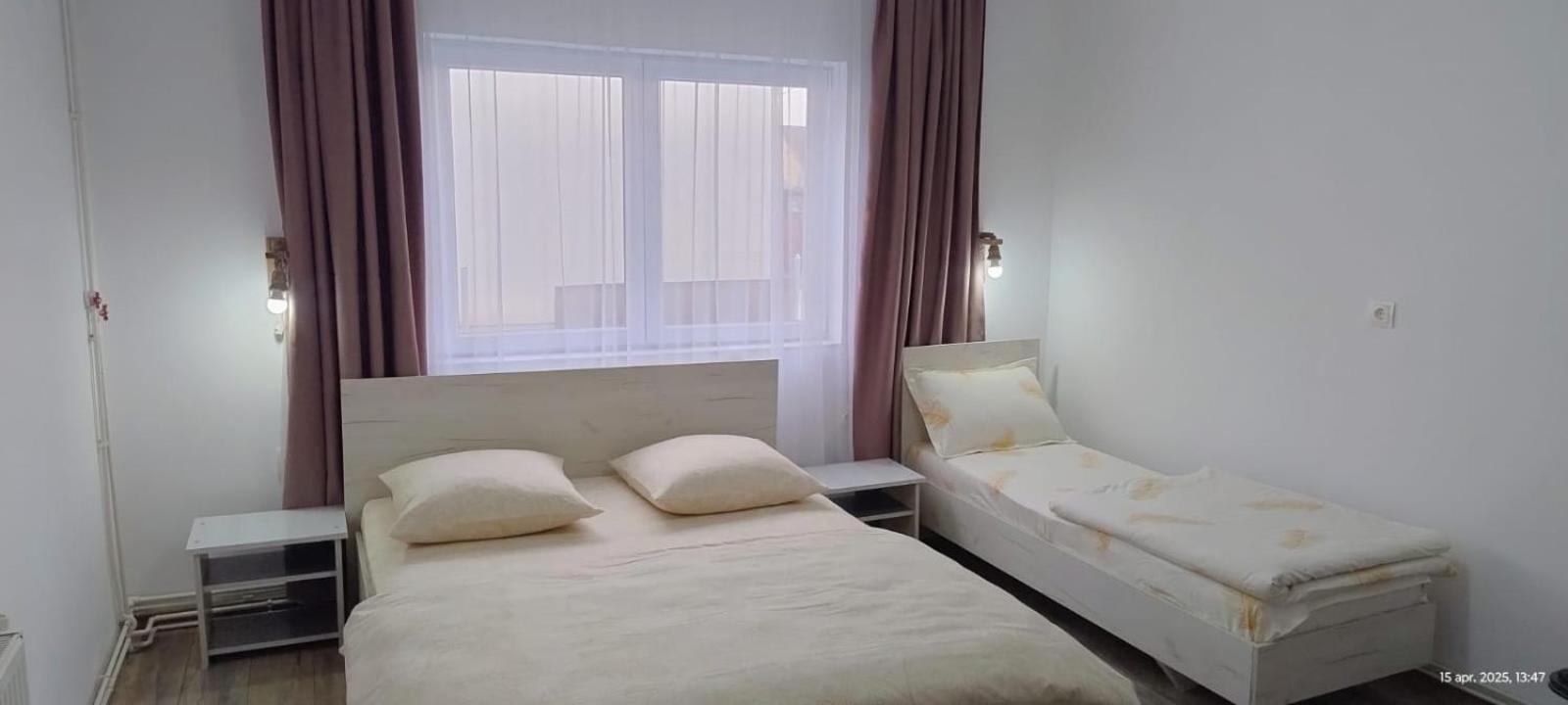 Hotel Cris & Mona Săpînţa Zewnętrze zdjęcie